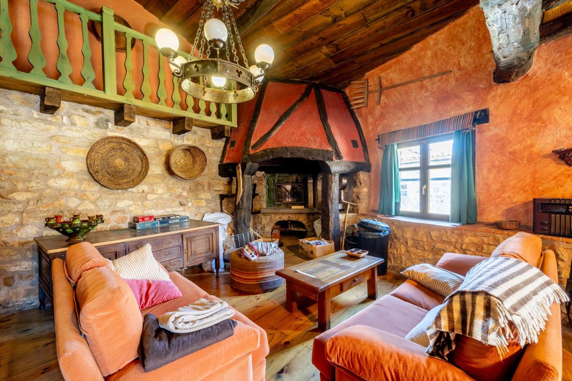 Hostel Atapuerca Inpulso エクステリア 写真